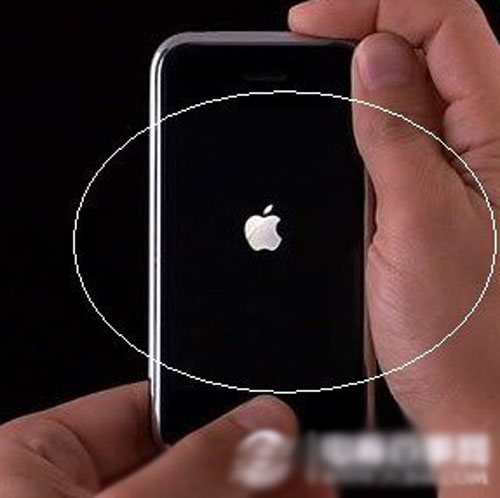 苹果8p刷机卡在白苹果怎么处理